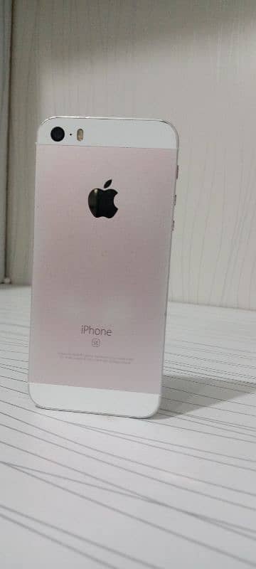 Apple IPHONE SE 2016 (1st generation) 5