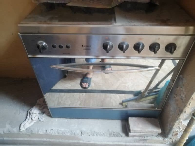 Cooking Range + Baking Oven 1