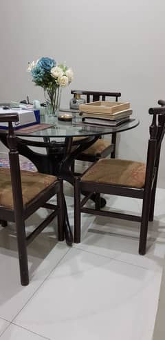 Dining table, 4 persons