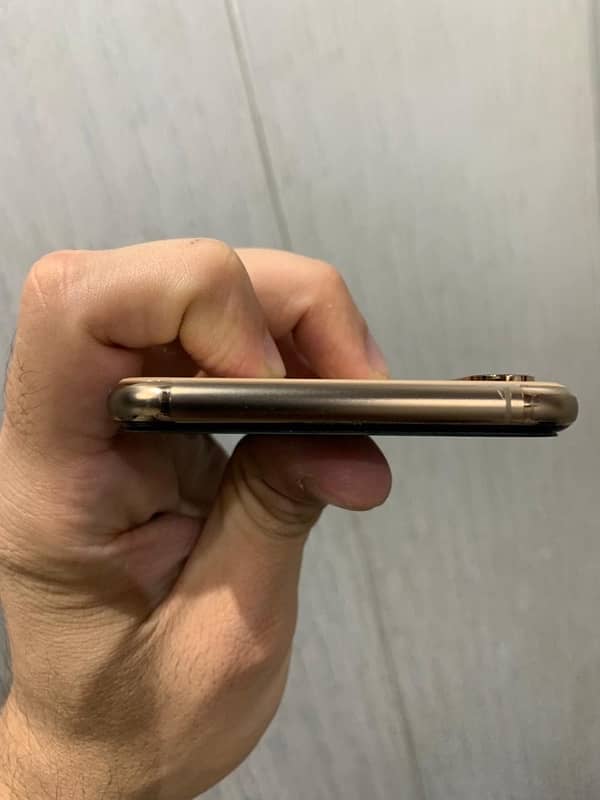 iPhone XS Max 512 gb pta approved 3