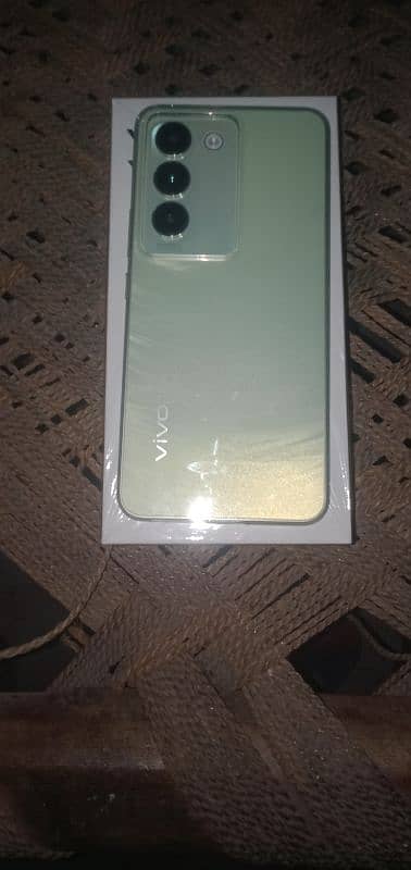 vivo Y100 only 1 day use 6