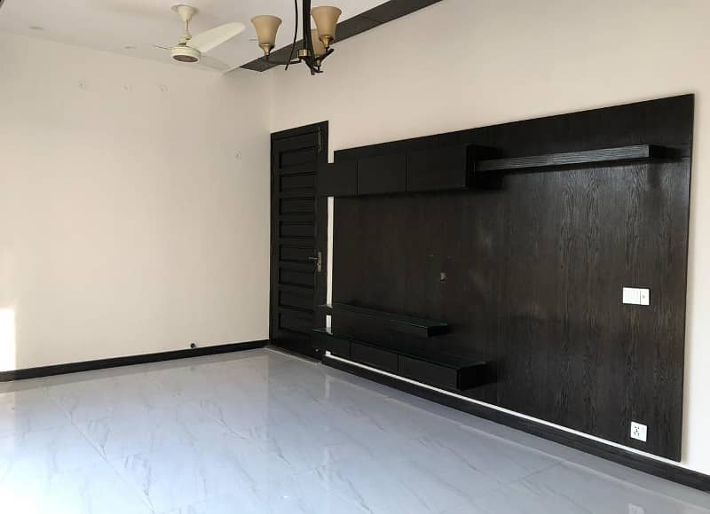 1 Kanal Upper Portion For RENT In DHA Lahore Phase 3 Near Beconyhouse School 5