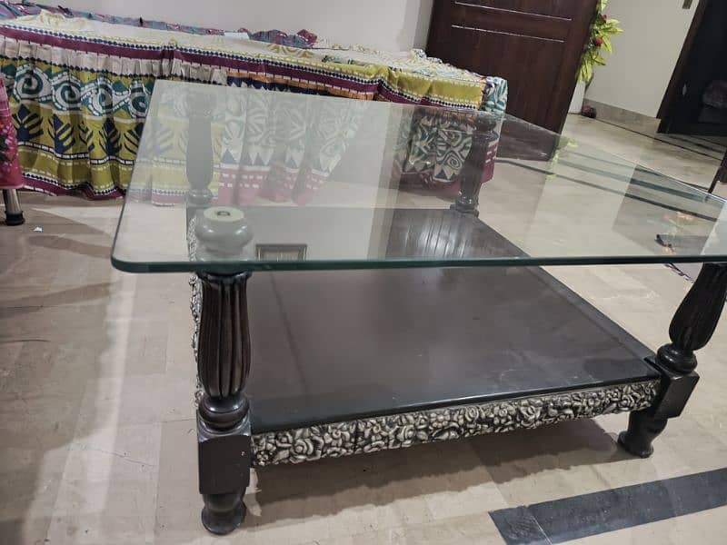 Big center table with glass 2