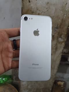 0311 ,4/9/7/8/4/0/0 WhatsApp and Call iPhone 7 Non PTA 32 GB All Ok