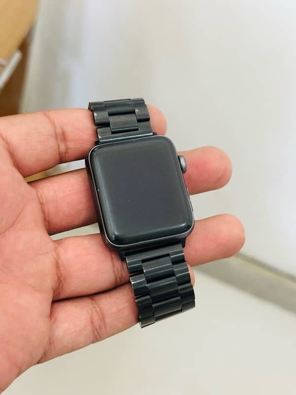 apple Watch series 3 100 health brand new 2