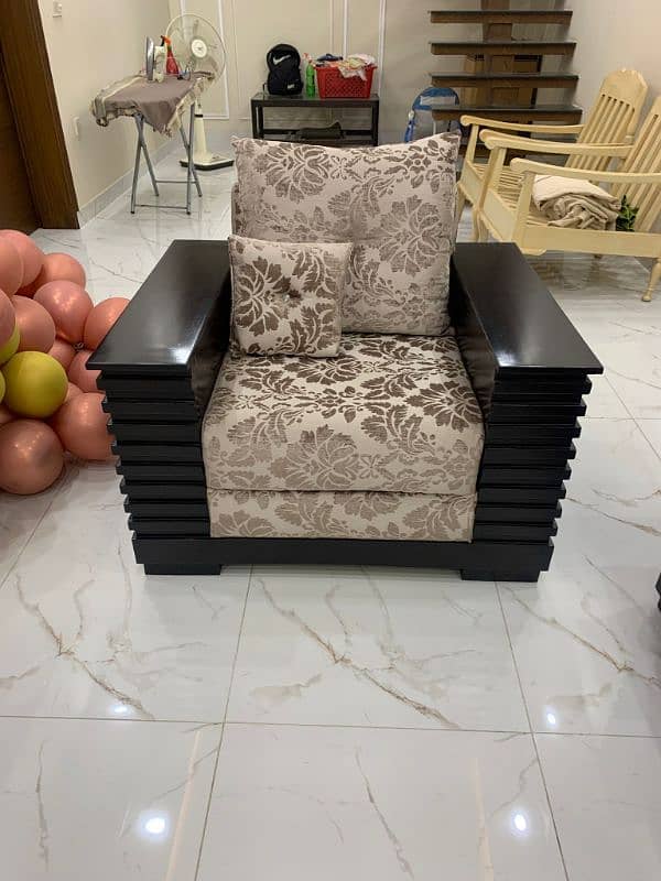 6 seater sofa set , Luxury with Comfort and Durability. 3