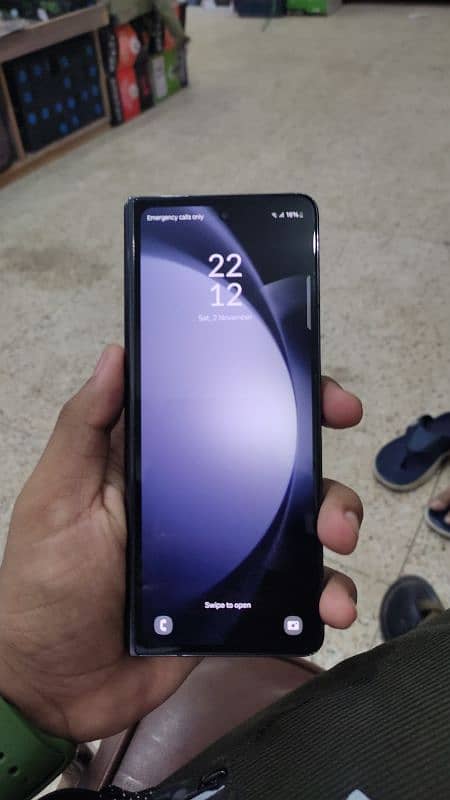 Samsung Galaxy z fold 5 2