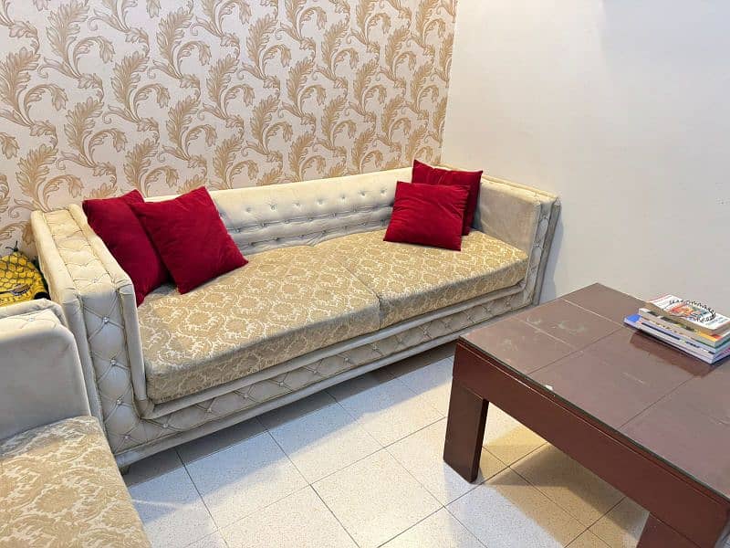 5 Seater Sofa Set 1