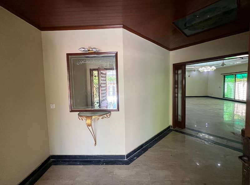 1 Kanal House For Rent IN DHA Phase 4 Near CCA Commkercial 37