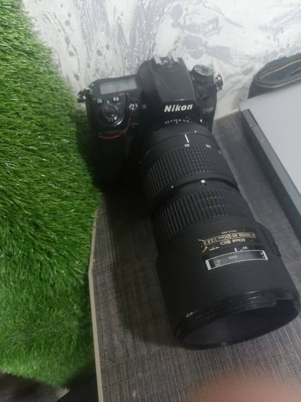 Nikon 80-200mm Camera for sale demand 80K 1