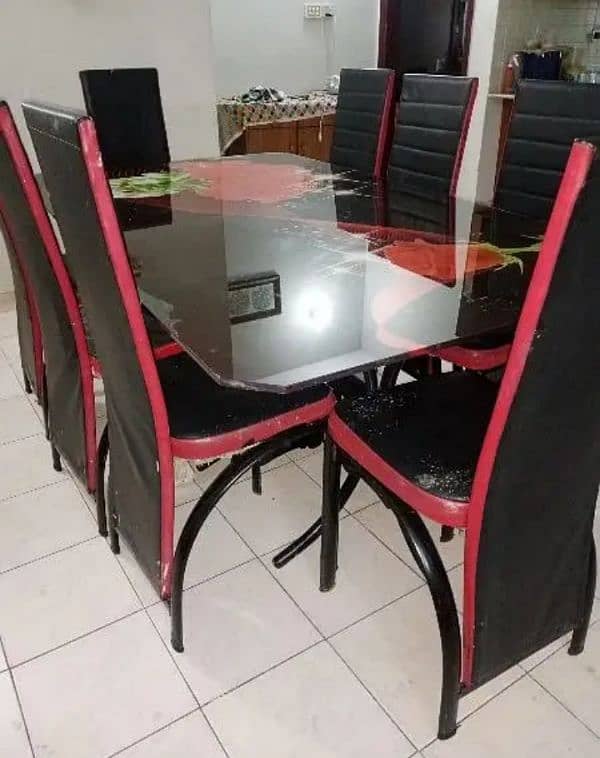 I selling my Dining Table 0