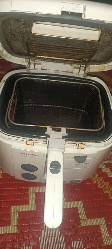 New fries boasts and fish frier janis electric machine for sale . 4