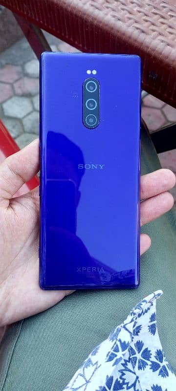 Sony Xperia 1 1