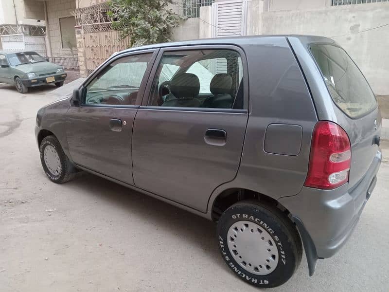 Suzuki Alto 2011 original gray 2