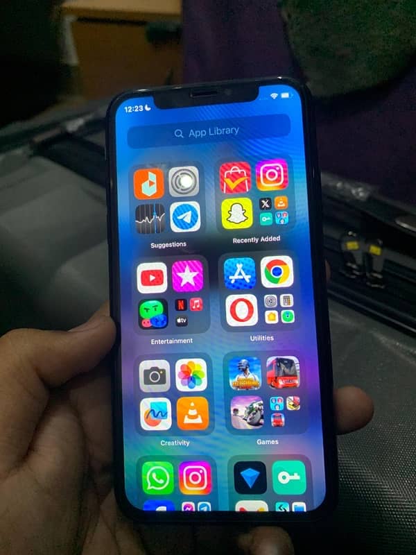 iPhone X 64gb 0