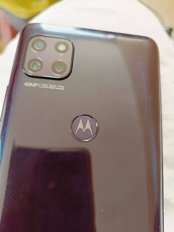 Motorola 13