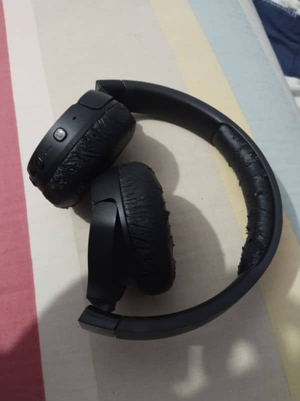 JBL Bluetooth headphones ANC like Bose 11