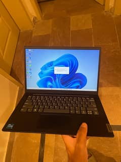 laptop Lenovo v14 G3 12th Gen