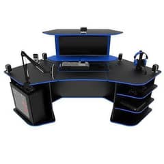 GAMING TABLE