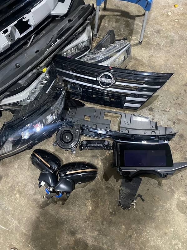 Nissan Note Hybrid 2021 Bumper Back Cut parts available 1