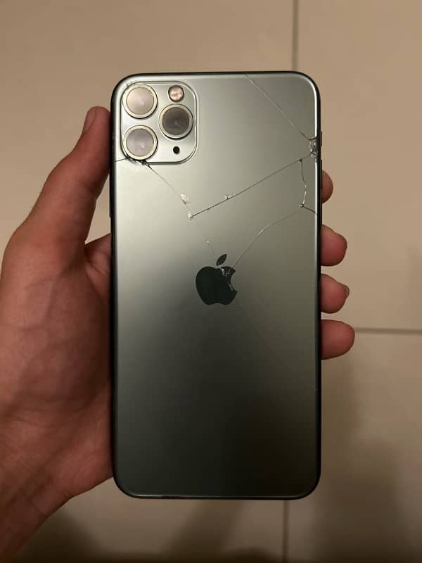 iphone 11 pro max PTA APPROVED 5