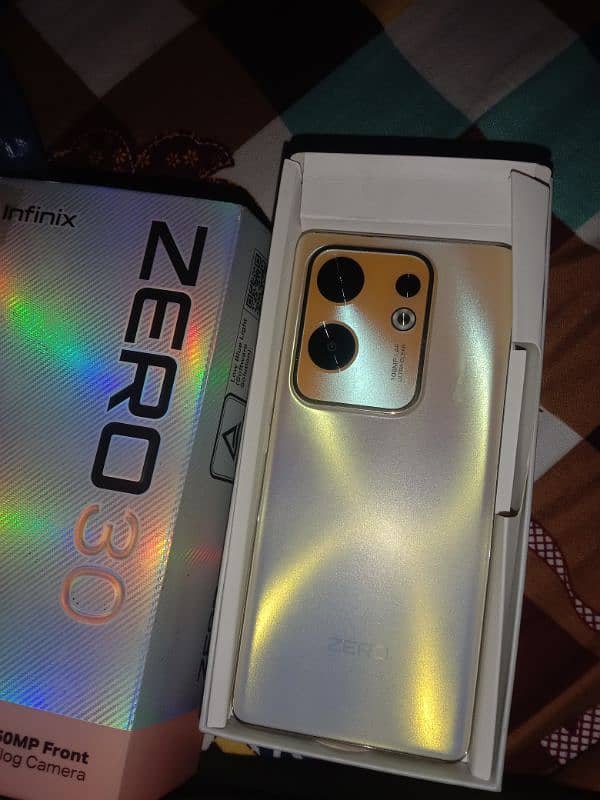 infinix ZERO 30 1