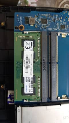 2 x 4 GB Laptop RAM