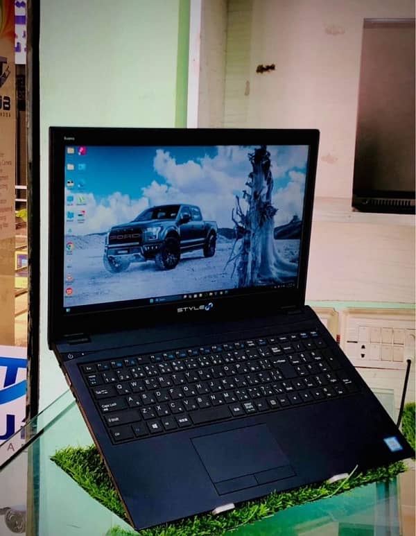 Laptop for Amazon and Shopify 7th generation 8gb ram Core I5 0