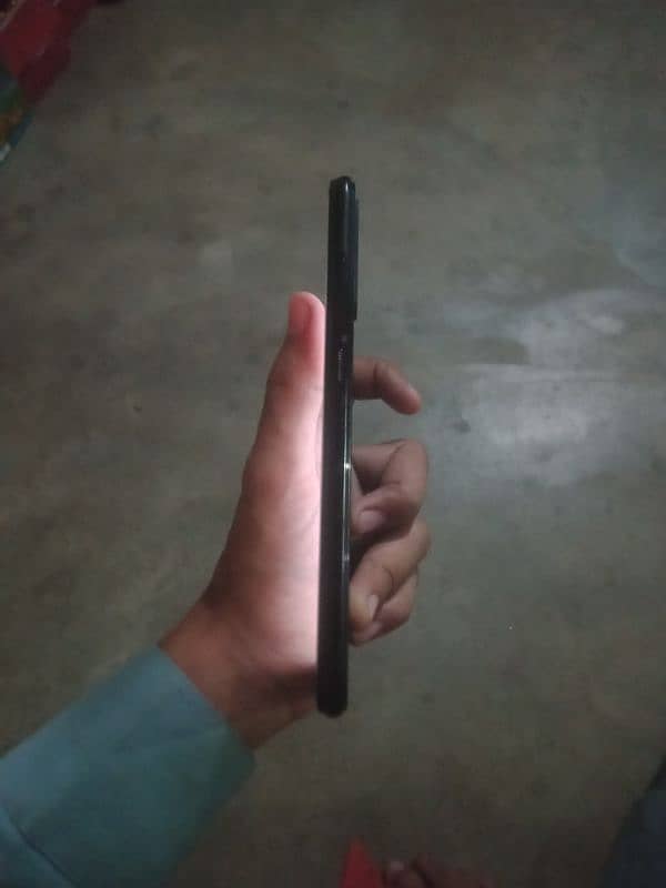 Infinix x627 4