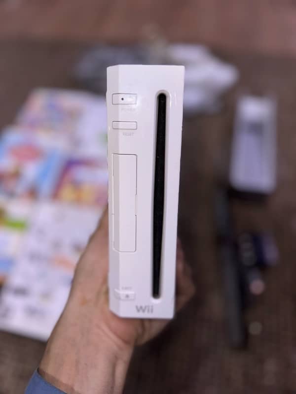 Nintendo Wii Game With Cds 4