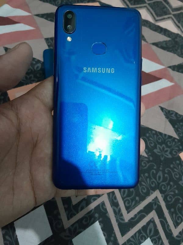 02 mobiles Galaxy A10s and A30 only kits PTA approved dual sims 8