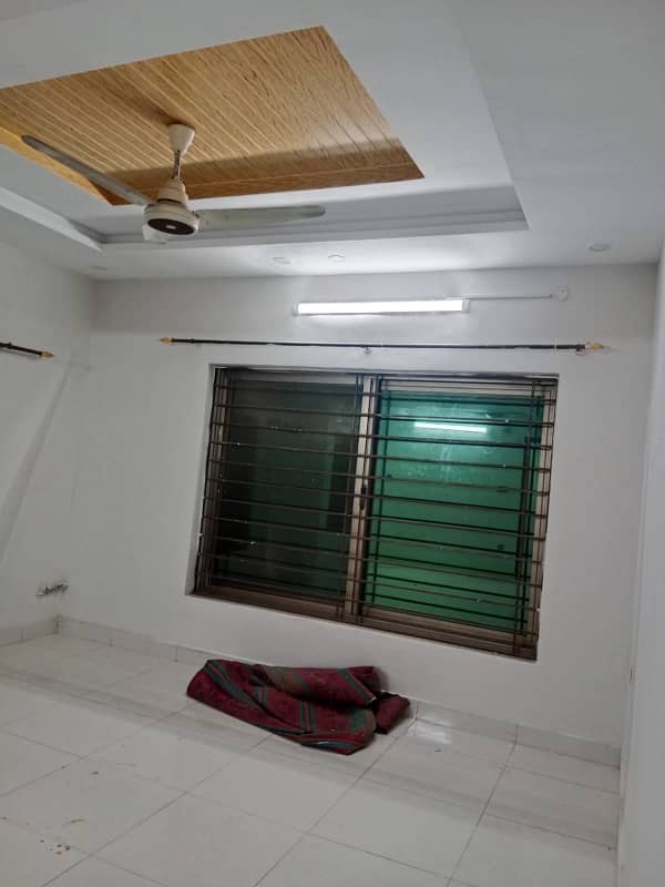 UPPER PORTION FOR RENT G-10/4 9