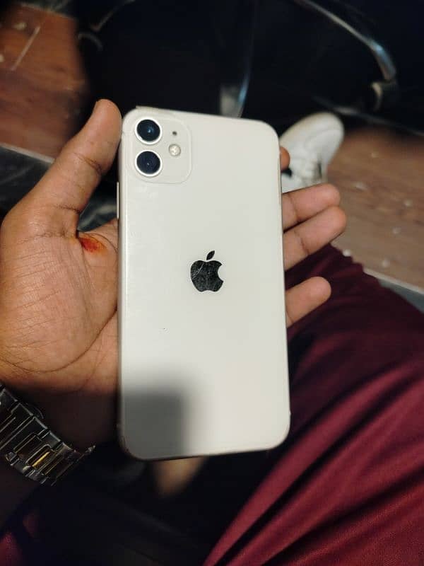 iphone 11 4