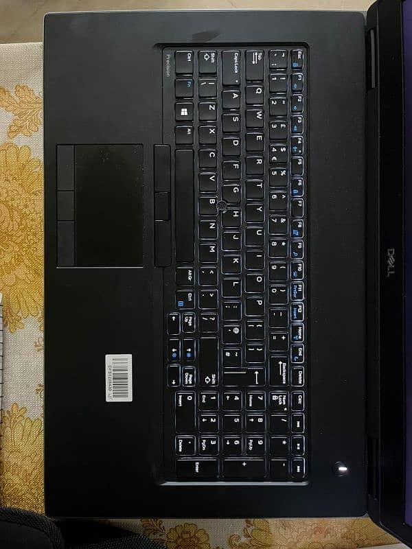 Dell Precision 7730 8