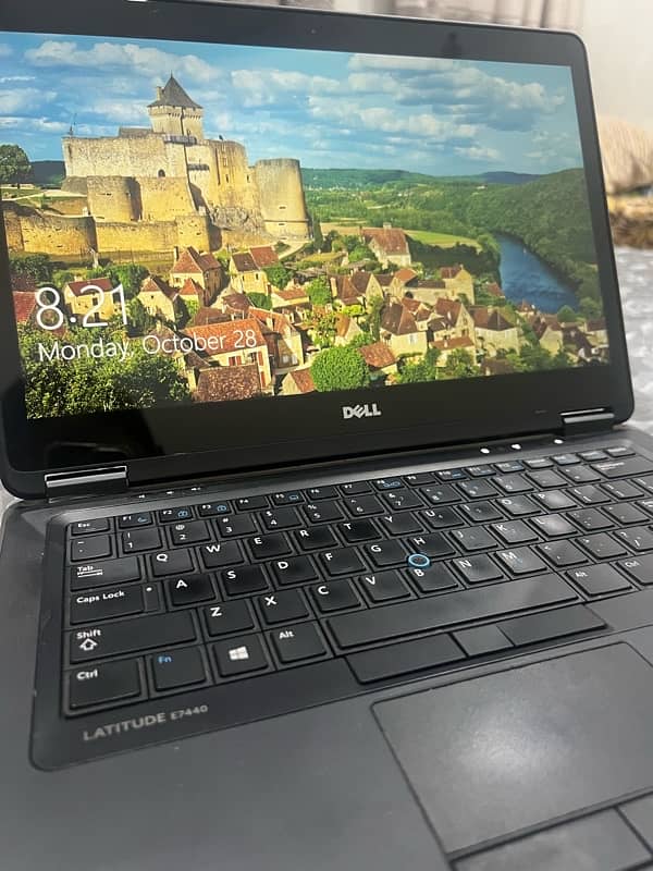 Dell Laptop | Latitude E7440 | Touch Screen 1