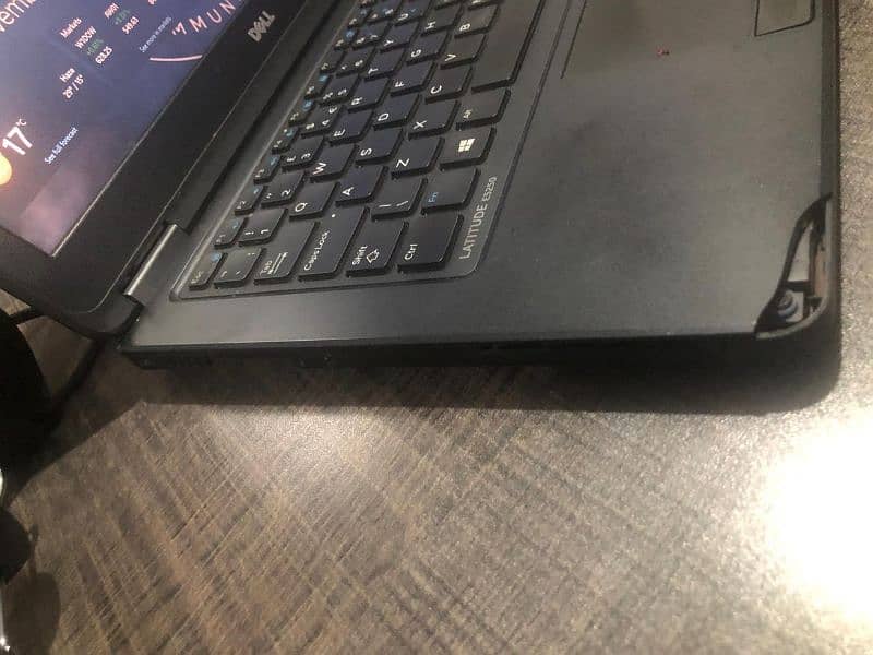 dell latitude E5250 for sale 2