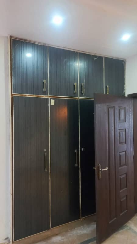 10 MARLA LOWER PORTION EXCELLENT GOOD CONDITION HOUSE FOR RENT IN GULMOHAR BLOCK BAHRIA TOWN LAHORE 17