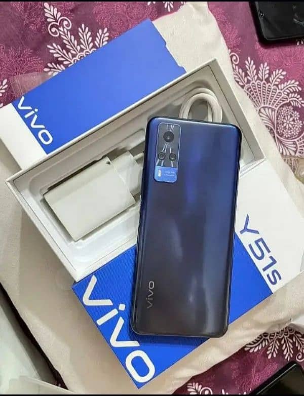 Vivo y51s 8/128 with box charger good condition 0