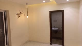 1 BED BRAND NEW LUXURY EXCELLENT GOOD IDEAL LOCATION FLAT FOR RENT IN BAHRIA TOWN LAHORE