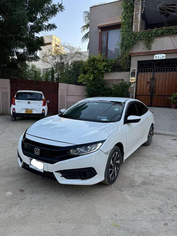 Honda Civic Standard 2016 1