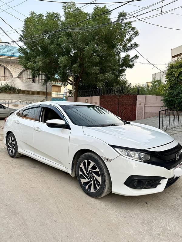 Honda Civic Standard 2016 8