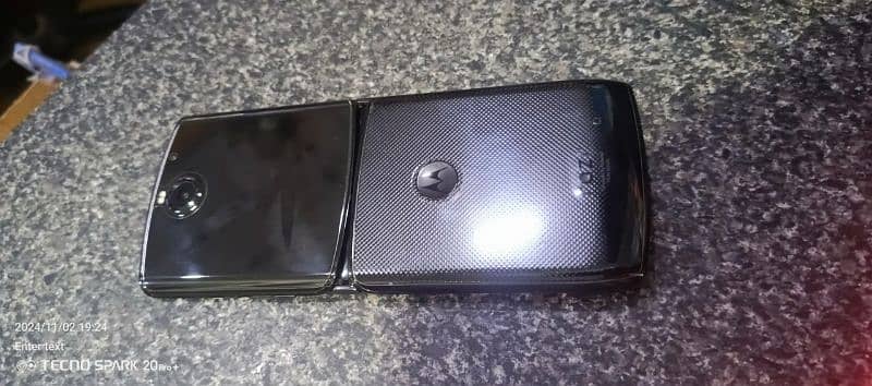 Motorola Razr 6/128gb For Sale 4