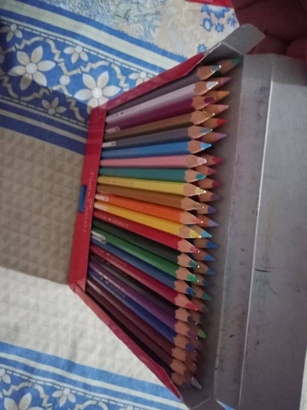 FABER-CASTELL WATERCOLOR PENCILS 2