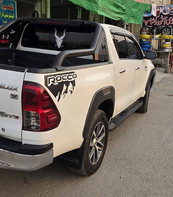 Toyota Hilux 2017 5