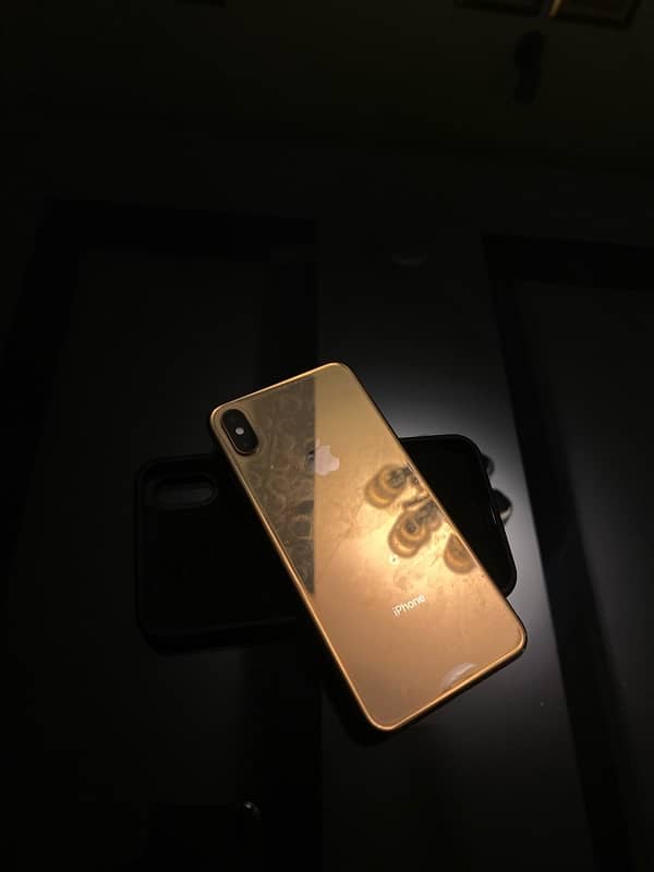 iPhone XS max  PTA approved 1