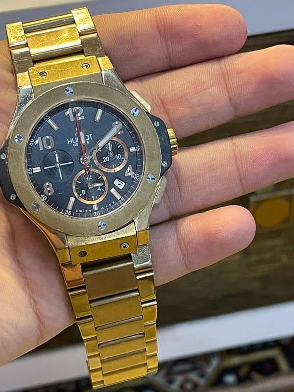 This is a very nice watch, the quality is very good 3