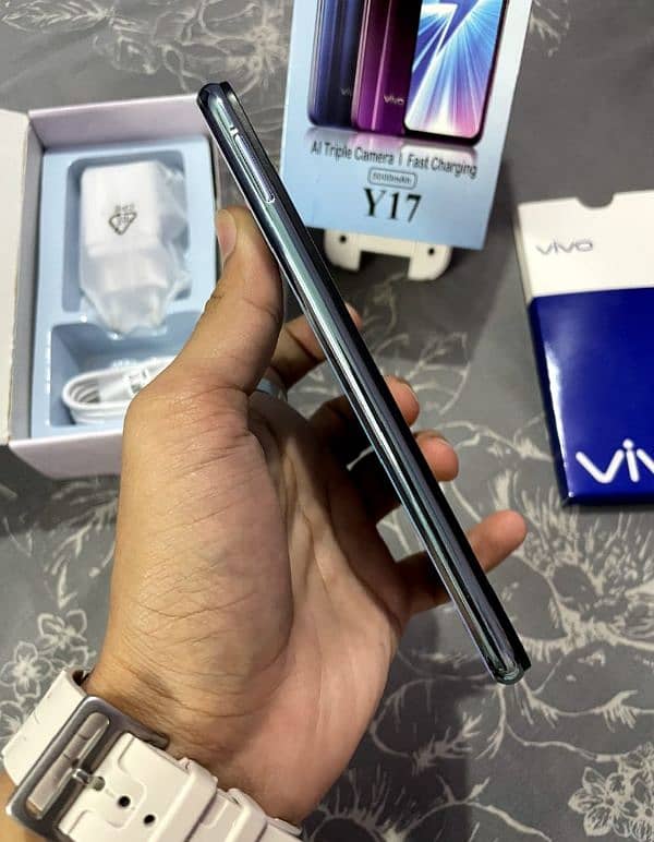 Vivo Y17 8gb 256gb With Box Charger PTA Approved 3