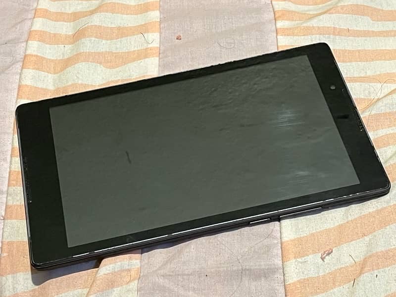 lenovo tab  2gb 16 gb official pta approved 0