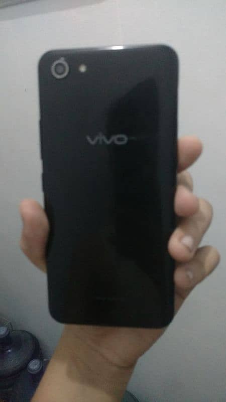 vivo y81i  in 10/9 condition 2