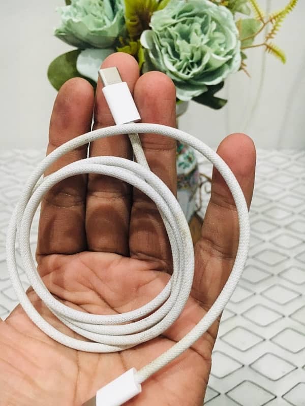 iphone 15 pro max cable 6